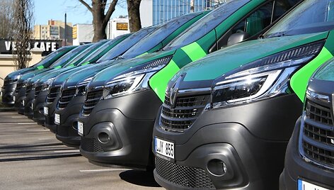 VSAT įsigijo 12 naujų mikroautobusų 