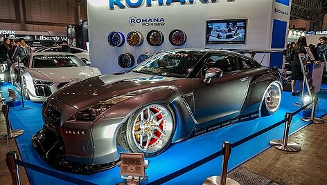 &bdquo;Stance&ldquo; stiliaus automobilis