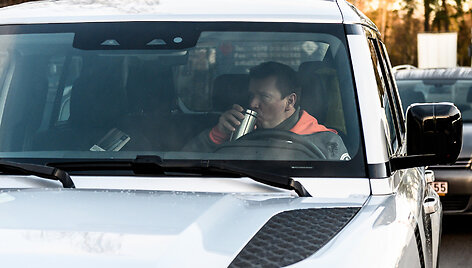 Antanas Juknevičius i&scaron;bandė &bdquo;Land Rover Defender&ldquo;