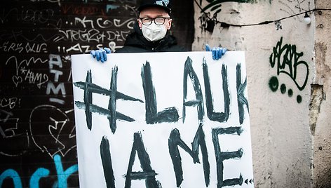 Taikus protestas #Laukiame