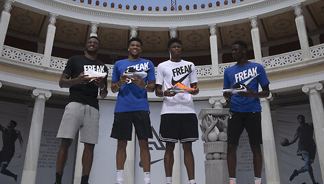 Antetokounmpo broliai (Alexas antras i&scaron; de&scaron;inės)