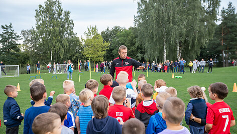 &bdquo;Sūduvos&ldquo; futbolininkų ugdymo piramidė vis auga ir laukia naujokų