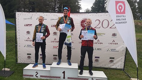 I&scaron; kairės: Tomas Kaukėnas, Vytautas Strolia, Edgaras Misė