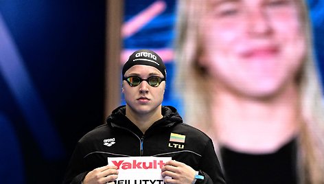 Rūta Meilutytė iškovojo pasaulio čempionato auksą ir pagerino planetos rekordą