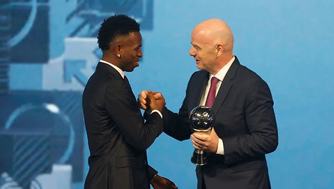 Vinicius ir FIFA prezidentas Gianni Infantino