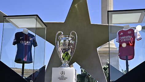 Dėl UEFA Čempionų lygos titulo kausis PSG ir &bdquo;Arsenal&ldquo;