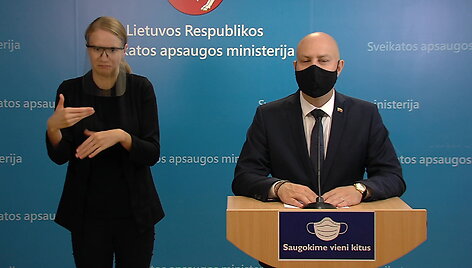 per-para-vel-soktelejo-covid-19-atveju-skaicius-averyga-apie-koronaviruso-situacijos-valdyma