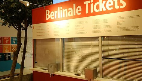 Amelija Otkinskienė Berlyno kino festivalyje. Bilietai