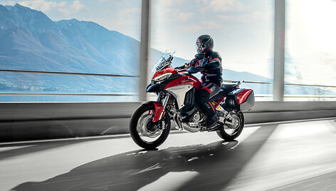 Metų motociklas: pretendentas &bdquo;Ducati Multistrada V4S&ldquo;