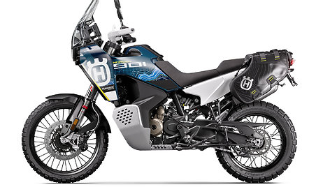 Metų motociklas: pretendentas „Husqvarna Norden 901 Expedition“