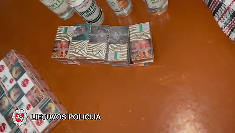 salcininku-policija-konfiskavo-alkoholi-ir-kontrabandinius-rukalus