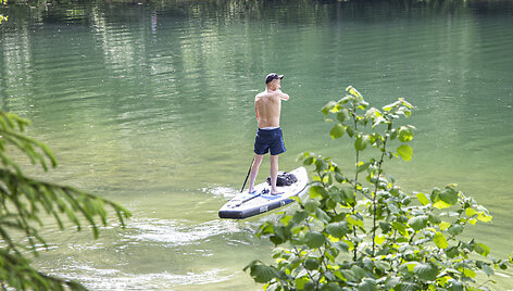 Pirmadienis prie Žaliųjų ežerų