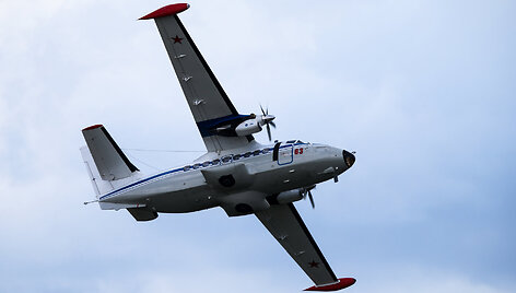 L-410 lėktuvas