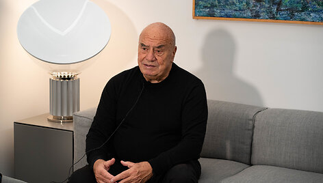 Architektui Massimilianui Fuksui įteiktas lietuvi&scaron;kas pasas
