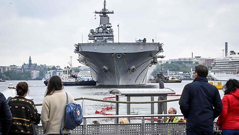 JAV laivas &bdquo;USS Kearsarge&ldquo; atvyko į Stokholmą prie&scaron; pratybas