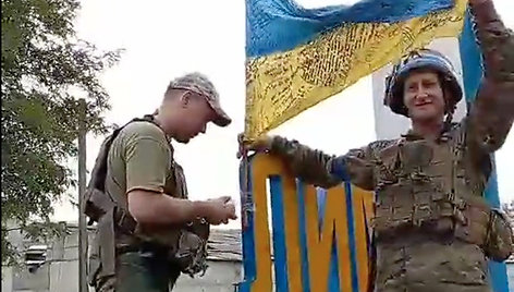 Prie įvažiavimo į Lymaną iškelta Ukrainos vėliava