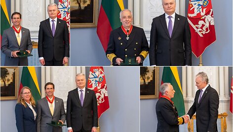 Už nuopelnus Lietuvai apdovanoti buvęs JAV gynybos sekretorius Markas Thomas Esperas ir ką tik tarnybą baigęs Portugalijos kariuomenės vadas Antonio da Silva Ribeiro.