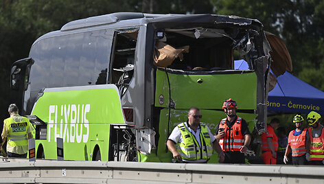 Čekijoje susidūrė du autobusai