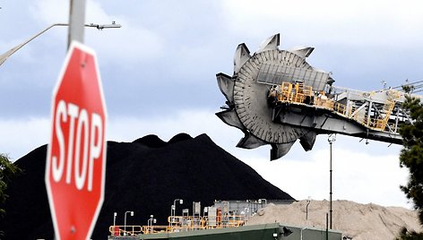 Policija Australijos anglių uoste sulaikė 109 klimato protestuotojus
