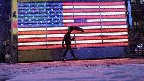 ANDREW KELLY / REUTERS