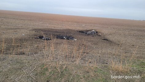 Dronų nuolaužos Ukrainos pasienyje Moldovoje