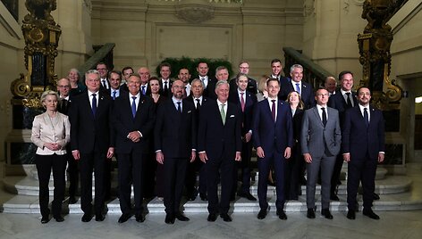 Olivier Hoslet / via REUTERS