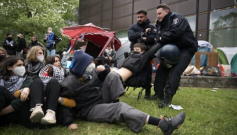 Protestai Berlyno Laisvajame Universitete.