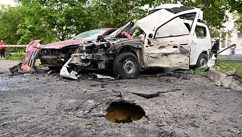 Belgorodo bombardavimo pasekmės. / Mayor of Belgorod City Valentin / via REUTERS