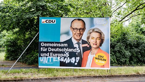Vandalizavimo aukomis tapo CDU Europos rinkimų plakatai. / IMAGO/Emmanuele Contini / IMAGO/Emmanuele Contini