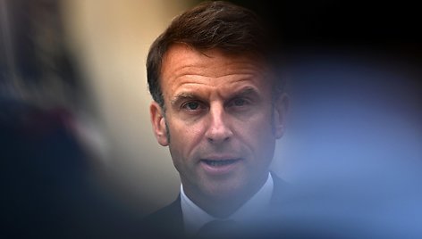 Prancūzijos prezidentas Macron susitinka su Portugalijos ministras Montenegro Paryžiuje. / Dylan Martinez / REUTERS