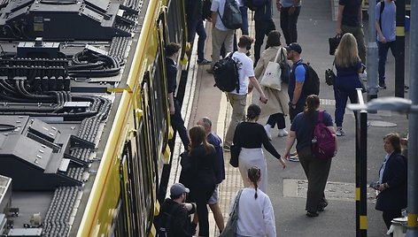 Prancūzija: nepanašu / Peter Byrne / AP