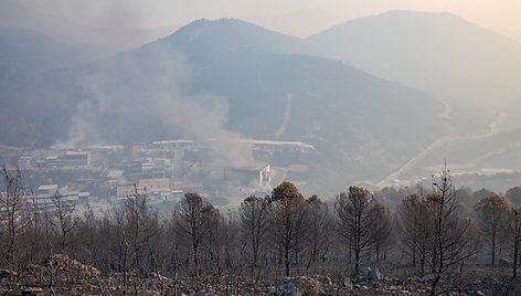 Didis Izmiro miško gaisras Turkijoje. / Tolga Ildun / ZUMAPRESS.com