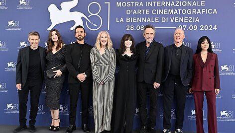 Filmo &bdquo;Vabalų sultys 2&ldquo; komanda Venecijos kino festivalyje / Maria Laura Antonelli/AGF/SIPA / Maria Laura Antonelli/AGF/SIPA