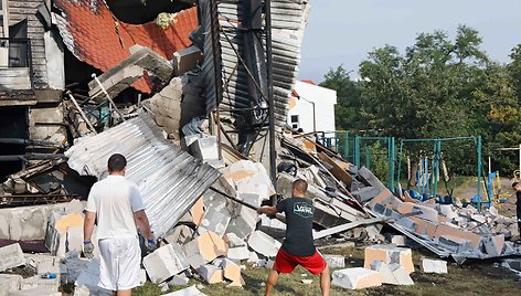 Kijevo licėjus nukentėjo nuo Rusijos raketų atakos. / Volodymyr Tarasov / ZUMAPRESS.com