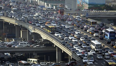 Per avariją ant centrinės Kinijos tilto žuvo &scaron;e&scaron;i žmonės / Jason Lee / REUTERS