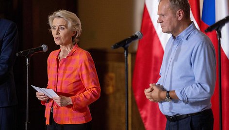 U. von der Leyen paskelbė apie 10 mlrd. eurų paramą nuo potvynių nukentėjusioms šalims / WOJTEK RADWANSKI / AFP