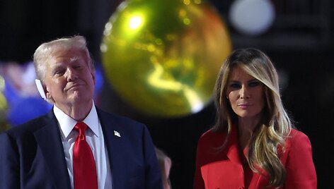 Jeenah Moon / REUTERS