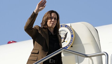 Ross D. Franklin / AP