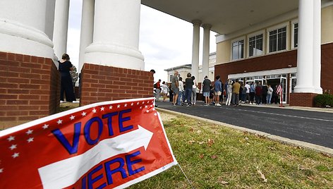 Timothy D. Easley / AP