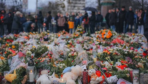 Magdeburge pagerbti per išpuolį žuvę žmonės / IMAGO/Eibner-Pressefoto/Lars Neumann / IMAGO/Eibner