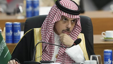 Saudo Arabijos užsienio reikalų ministras princas Faisalas bin Farhanas / Eraldo Peres / AP