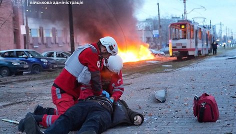 Zaporižia po išpuolio / ZAPORIZHZHIA REGIONAL MILITALY A / via REUTERS