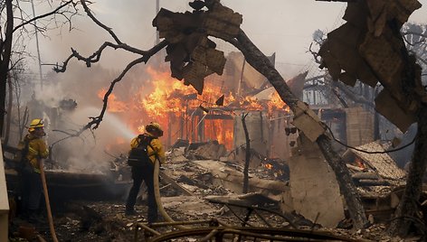 Los Andžele siautėja gaisrai / Etienne Laurent / AP