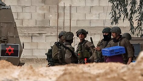 Izraelio kariai Vakarų Krante / Raneen Sawafta / REUTERS