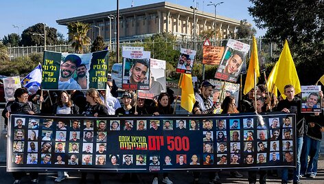 MENAHEM KAHANA / AFP