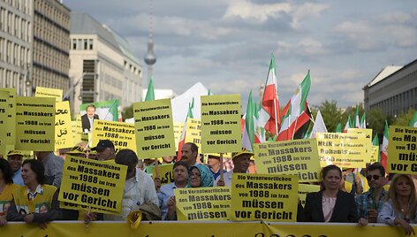 Aktyvistai Irane protestuoja prie&scaron; mirties bausmių taikymą / Stefanie Loos / REUTERS
