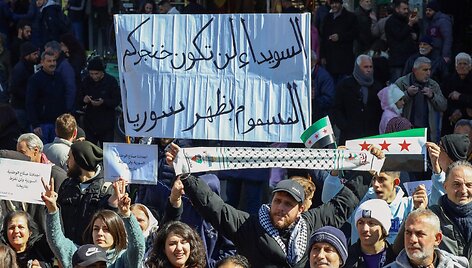 Protestas Sirijoje prie&scaron; B. Netanyahu parei&scaron;kimus / SHADI AL DUBAISI / AFP