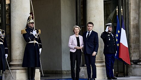 Ursula von der Leyen ir Emmanuelis Macronas / Antonin Burat / ZUMAPRESS.com