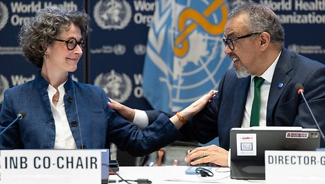 Anne-Claire Amprou / CHRISTOPHER BLACK / AFP