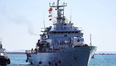 Italų laivas su migrantais / Armando Babani / ZUMAPRESS.com